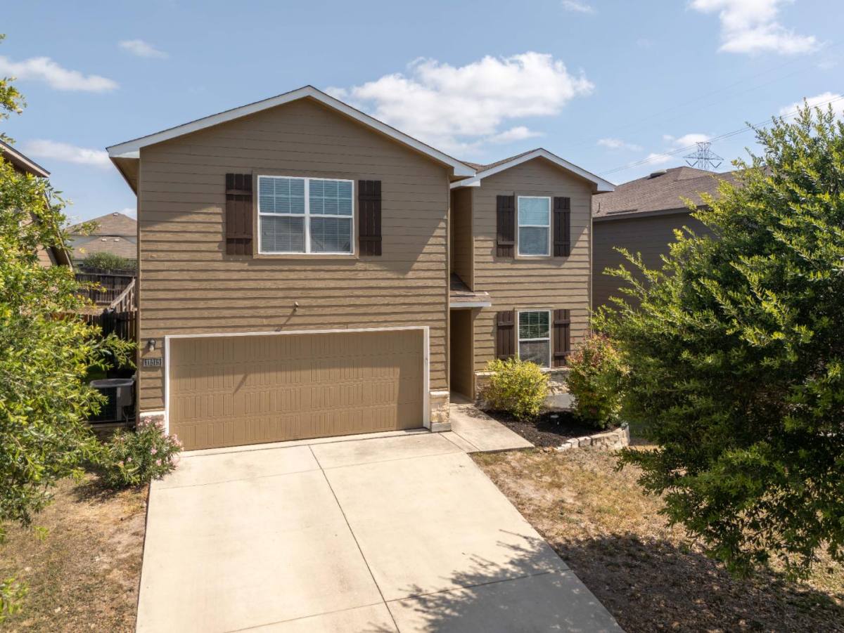 11515 N Peak, San Antonio, TX 78245