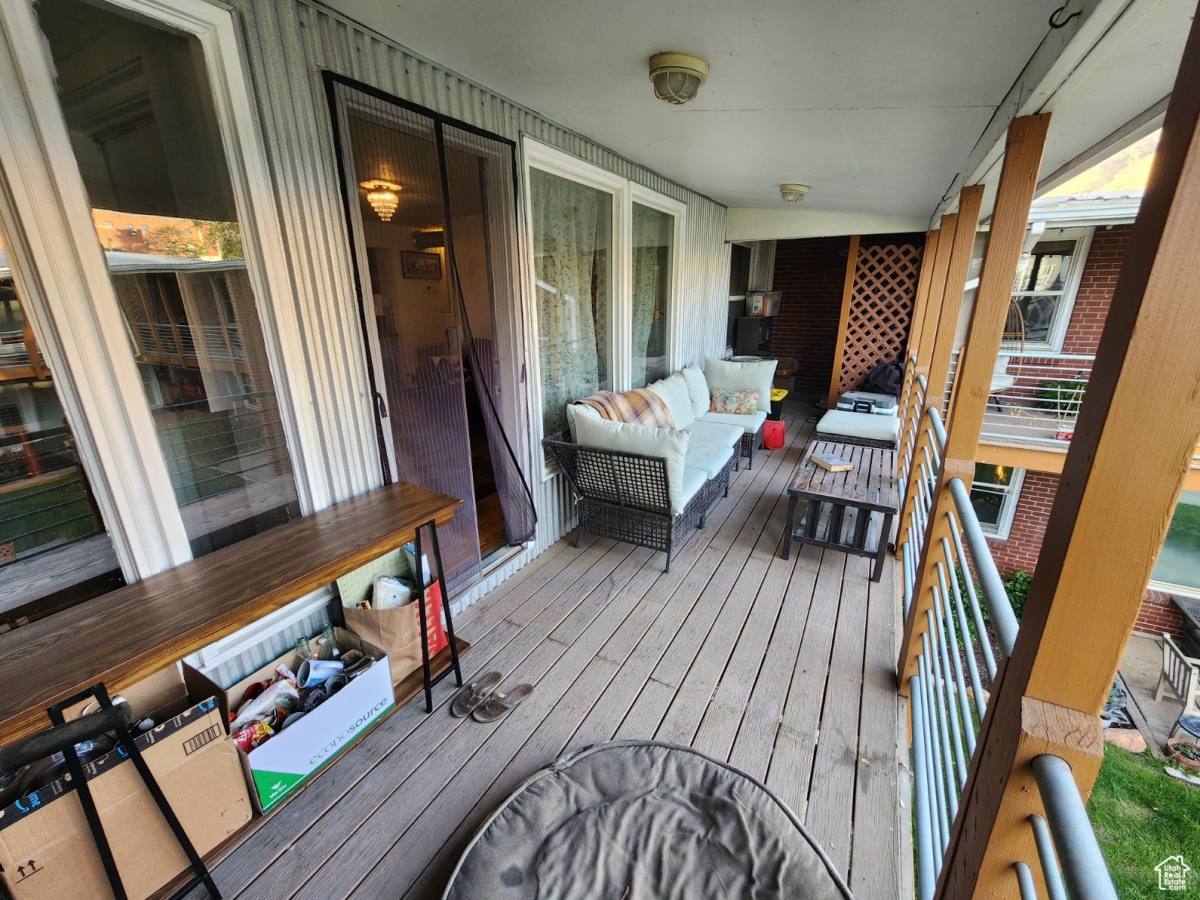 370 W 800 N #8, Salt Lake City, UT 84103