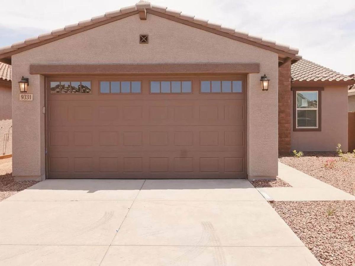House for rent at 9331 W Glenrosa Ave, Phoenix, AZ 85037
