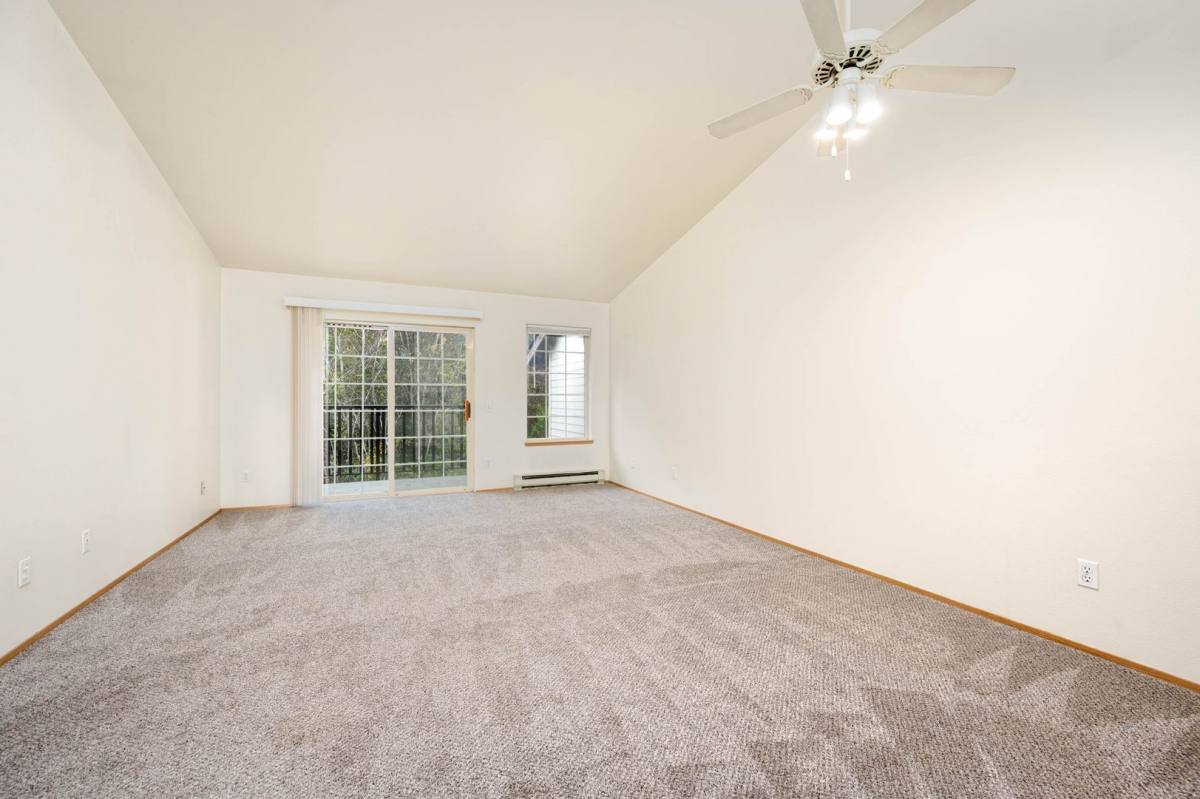Apartment for rent at 3206 W Maplewood, Bellingham, WA 98225