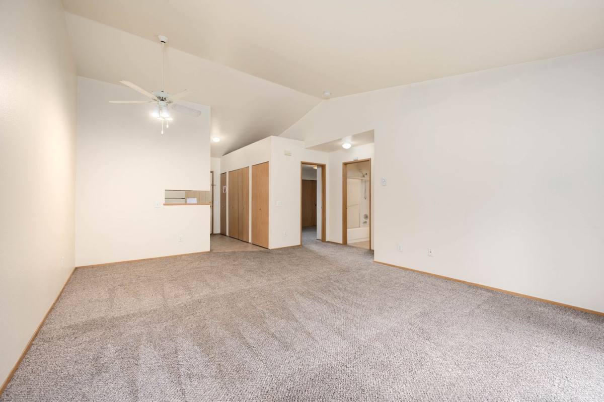Apartment for rent at 3206 W Maplewood, Bellingham, WA 98225