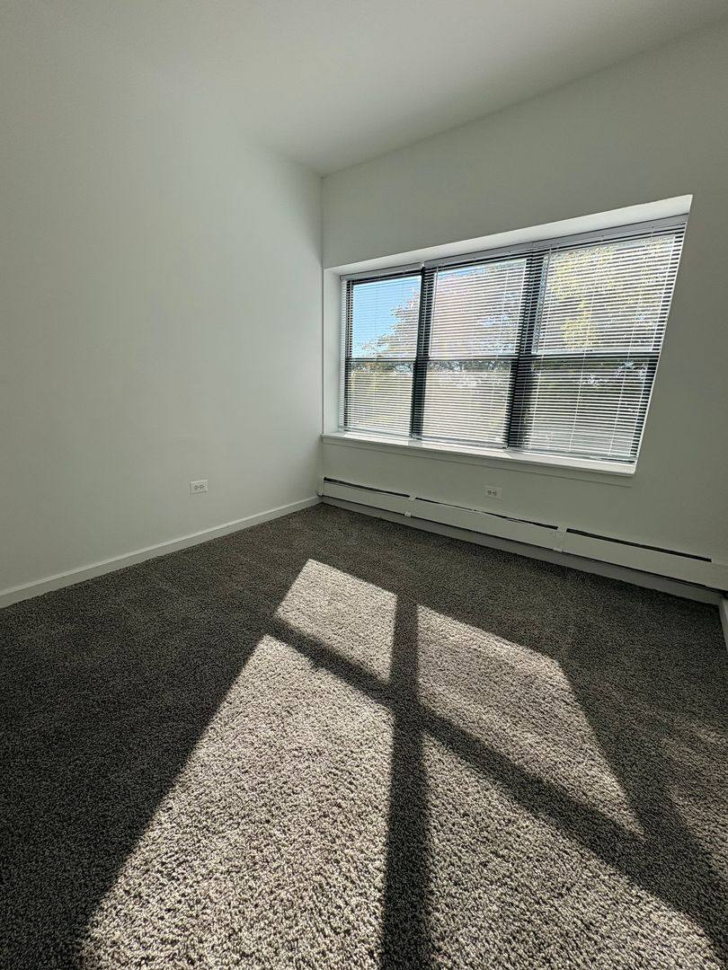 Apartment for rent at 4701 W Maypole Ave, Chicago, IL 60644