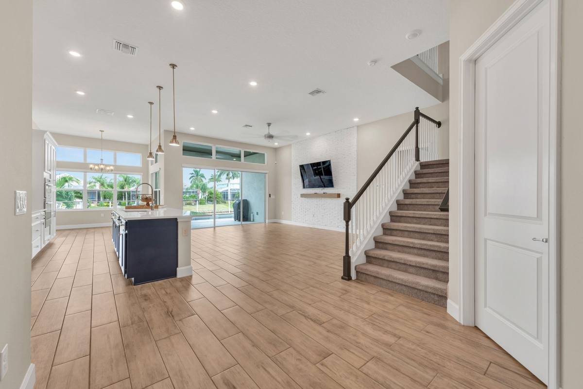 House for rent at 5305 Wishing Arch Dr, Apollo Beach, FL 33572