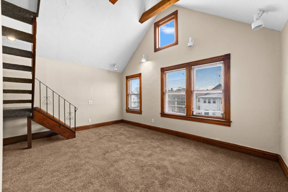 Apartment for rent at 9811 Marietta Ave, Cleveland, OH 44102