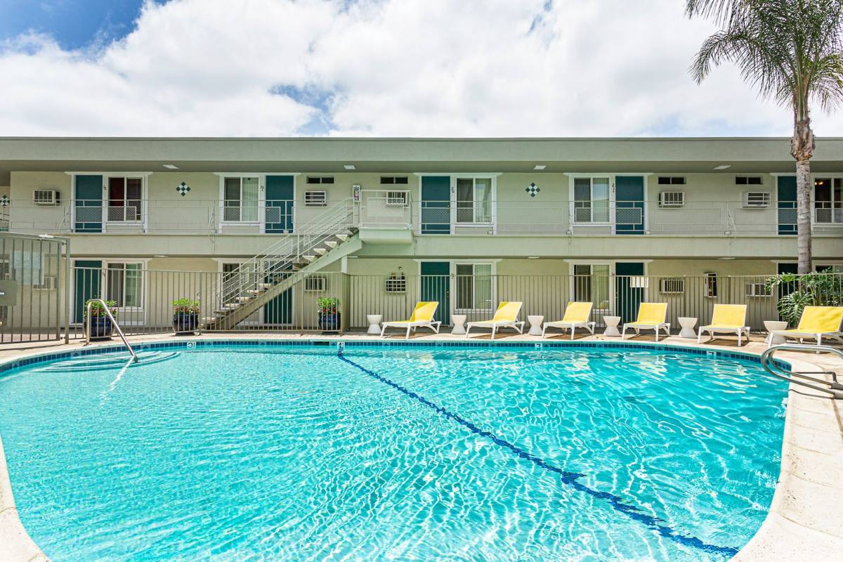 Apartment for rent at 6623-63 Montezuma Rd, San Diego, CA 92115