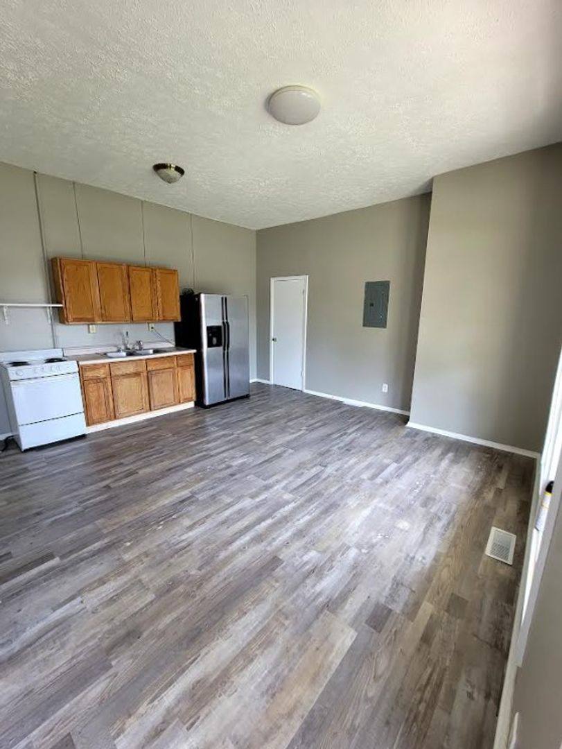 Apartment for rent at 1031 Hartford St, Lafayette, IN 47904