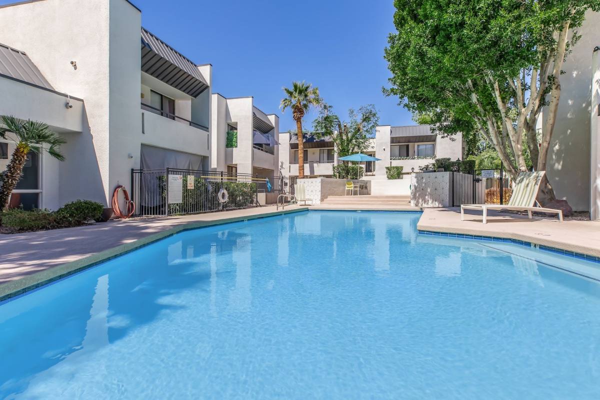 Apartment for rent at 1901 E Osborn Rd, Phoenix, AZ 85016