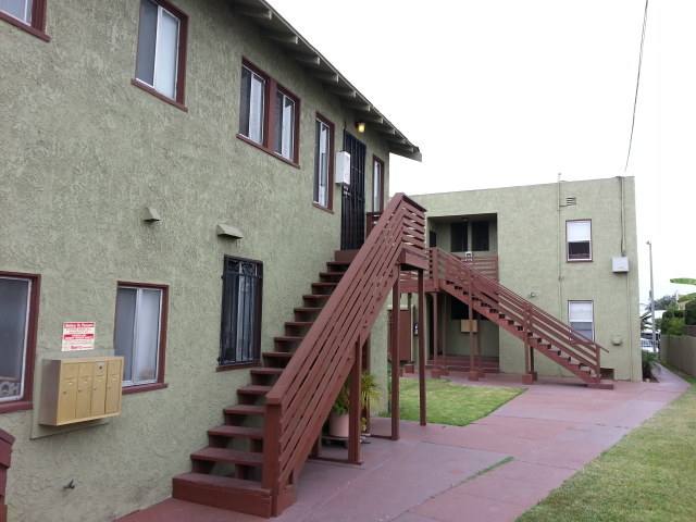 Apartment for rent at 1536-38 Locust Ave, Long Beach, CA 90813