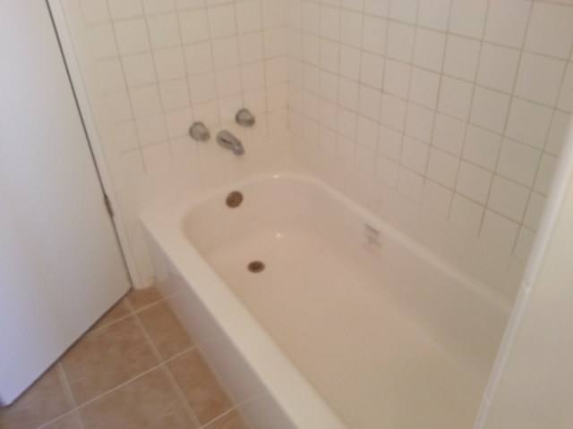 Apartment for rent at 1536-38 Locust Ave, Long Beach, CA 90813