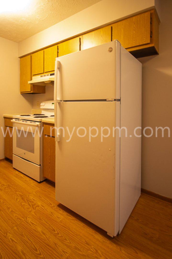 Apartment for rent at 1711 1715 N, Omaha, NE 68114