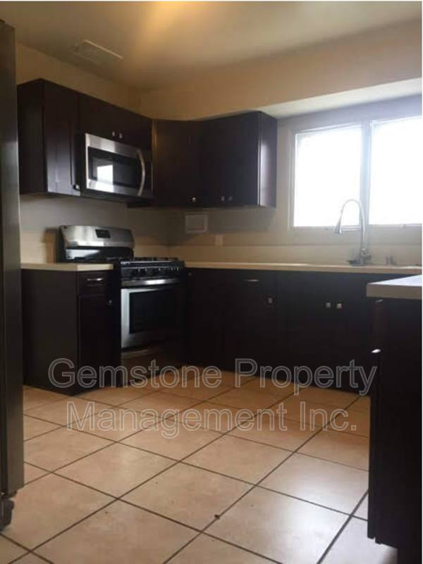 House for rent at 4938 Art St, San Diego, CA 92115