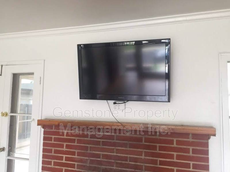 House for rent at 4938 Art St, San Diego, CA 92115