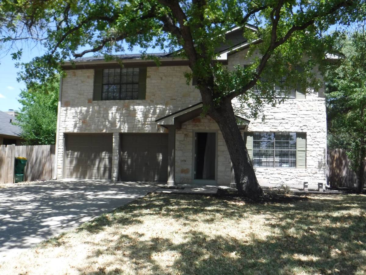 House for rent at 2906 Tierra Blanco Trail, Cedar Park, TX 78613