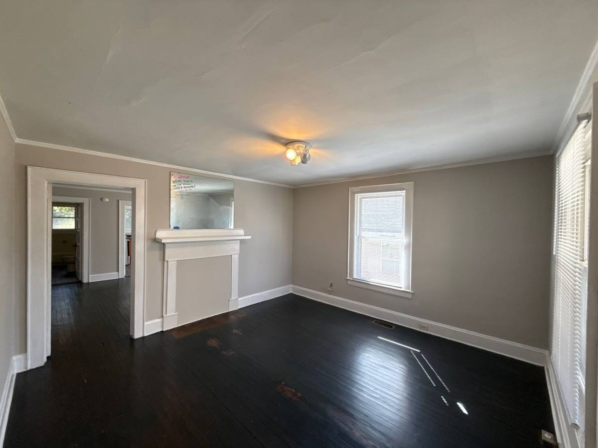 Apartment for rent at 904-906 Harrill St, Charlotte, NC 28205