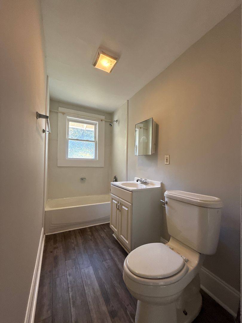Apartment for rent at 904-906 Harrill St, Charlotte, NC 28205