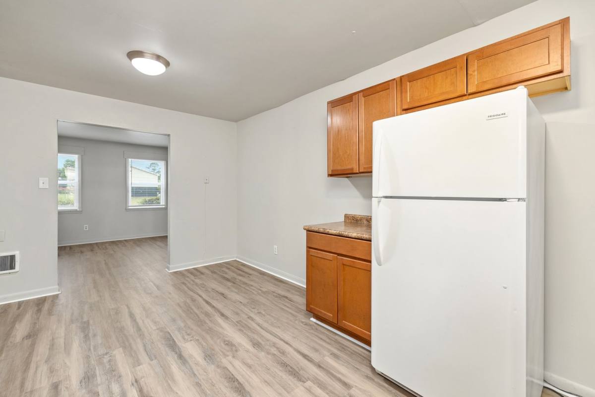 Apartment for rent at 861 Carolina Ave, Sumter, SC 29150
