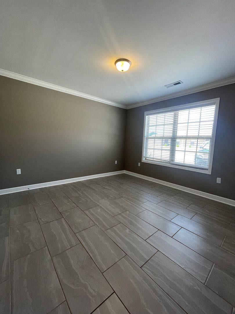 Apartment for rent at 400 Star Hill Place, Rogersville, AL 35652