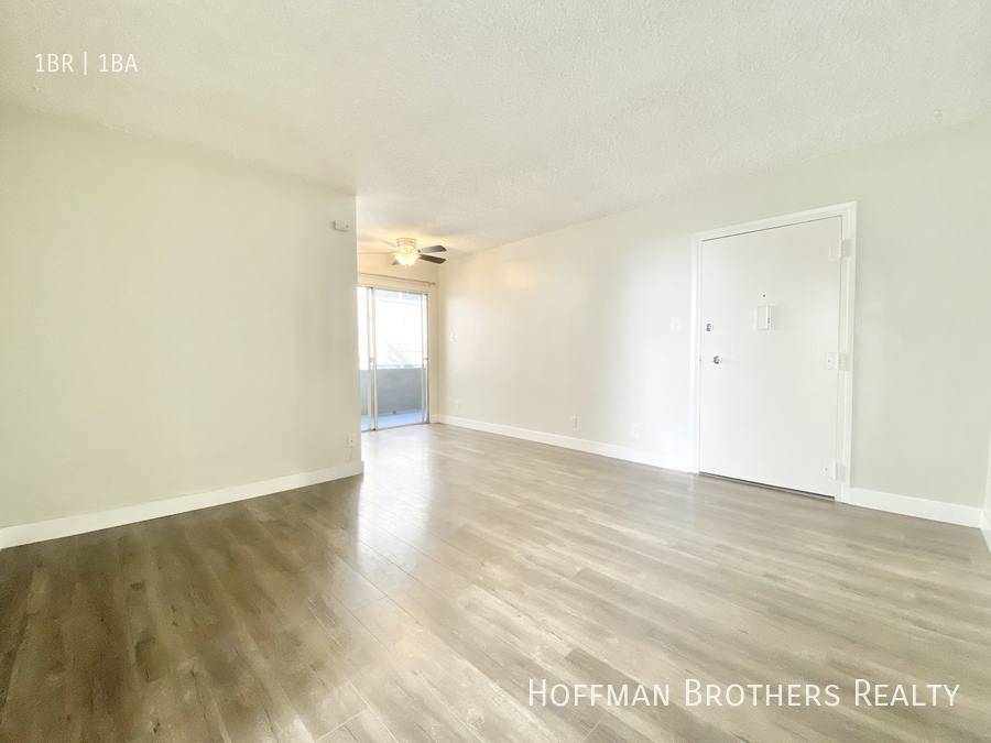 Apartment for rent at 981 Elden Ave #19, Los Angeles, CA 90006