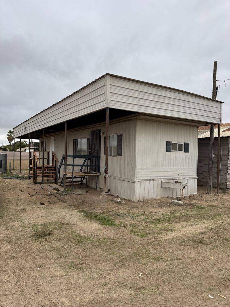 House for rent at 20096 Enid St, Stevinson, CA 95374