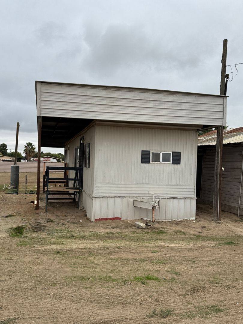 House for rent at 20096 Enid St, Stevinson, CA 95374