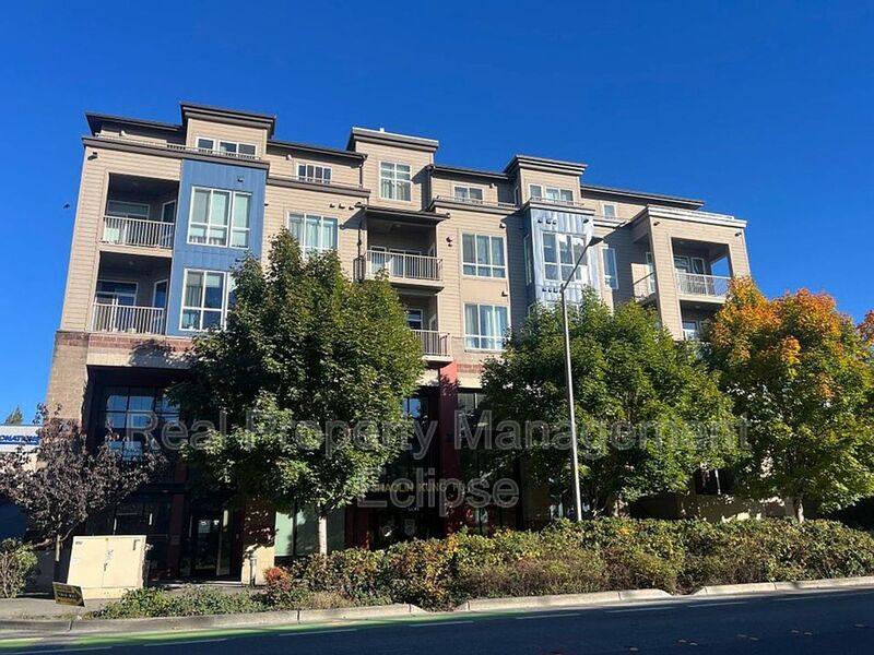 Condo for rent at 2222 152nd Ave NE #306, Redmond, WA 98052