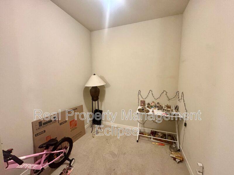 Condo for rent at 2222 152nd Ave NE #306, Redmond, WA 98052
