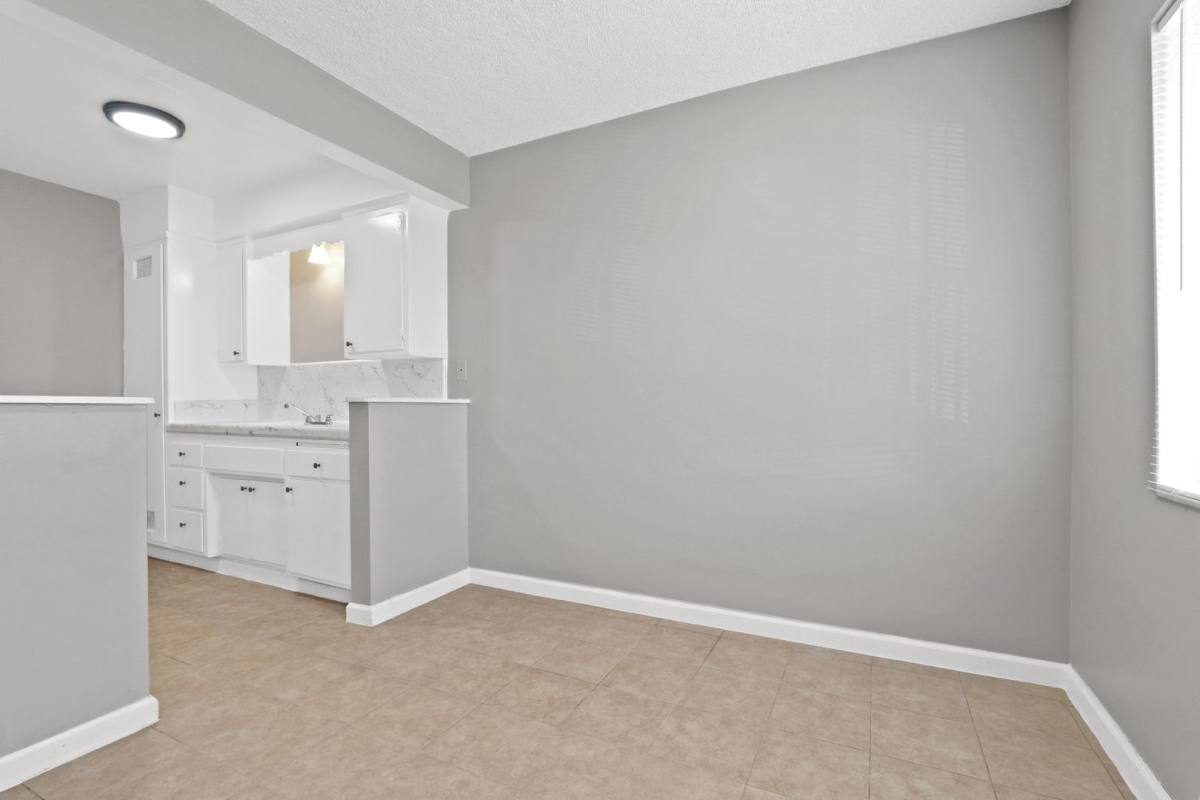 Apartment for rent at 457 W Front St, Covina, CA 91723