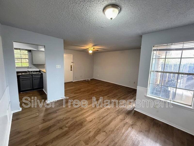 Apartment for rent at 4820 Wellesley Ave #A, Fort Worth, TX 76107