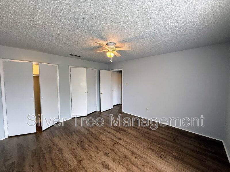 Apartment for rent at 4820 Wellesley Ave #A, Fort Worth, TX 76107