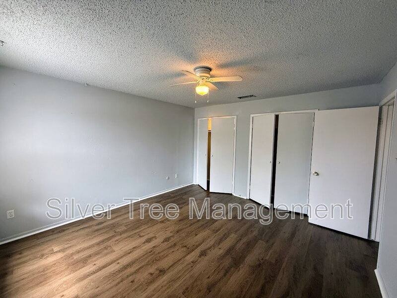 Apartment for rent at 4820 Wellesley Ave #A, Fort Worth, TX 76107