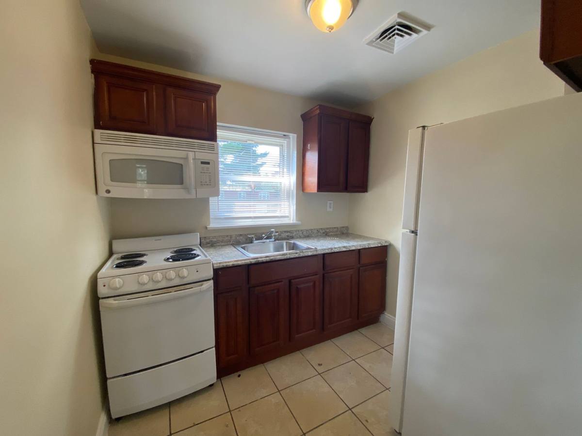 Apartment for rent at 2600 Green St, Harrisburg, PA 17110