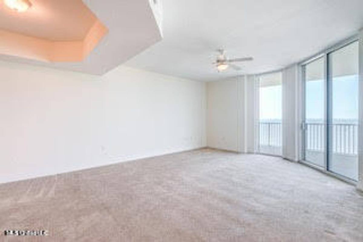 Condo for rent at 2668 Beach Blvd, Biloxi, MS 39531