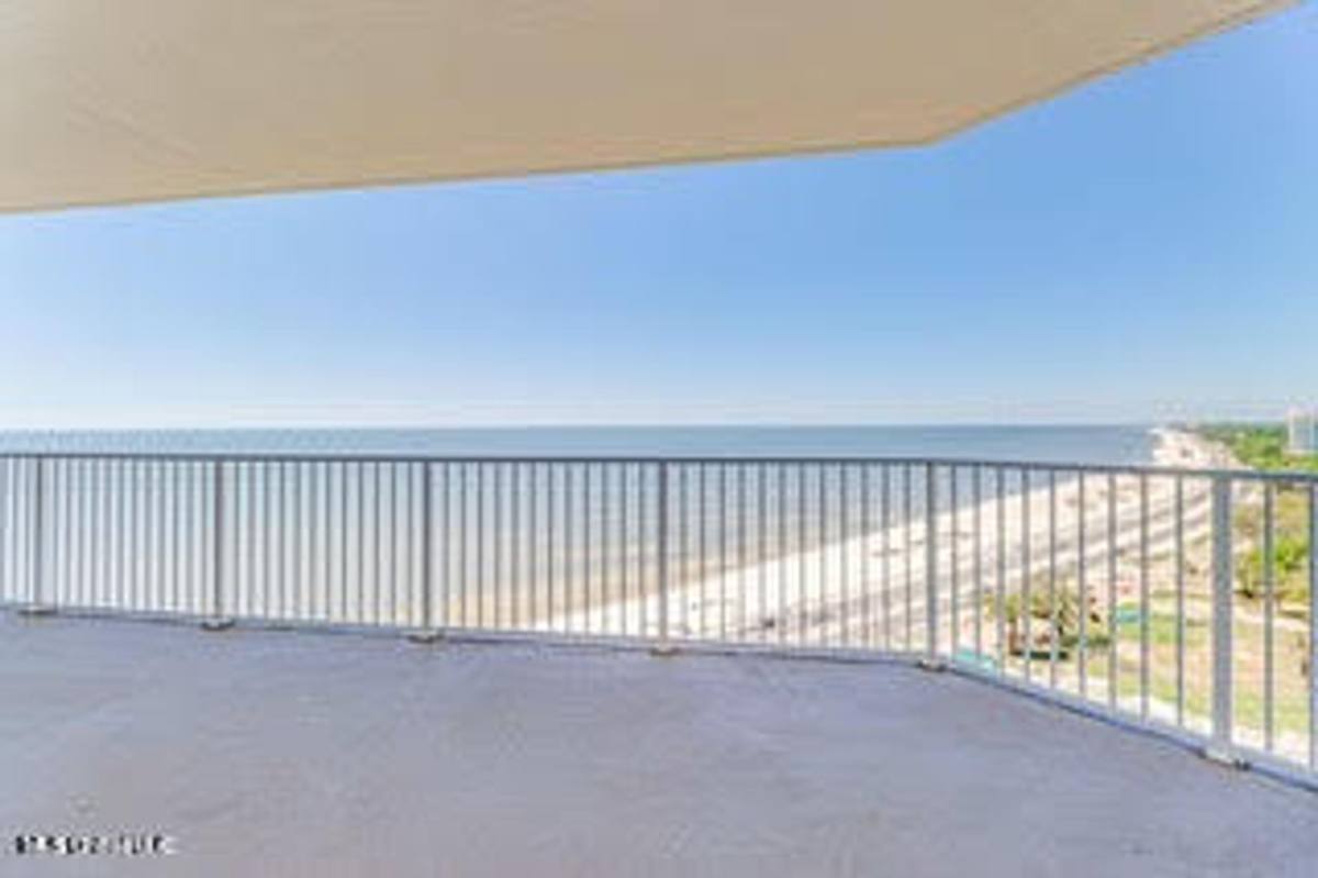 Condo for rent at 2668 Beach Blvd, Biloxi, MS 39531
