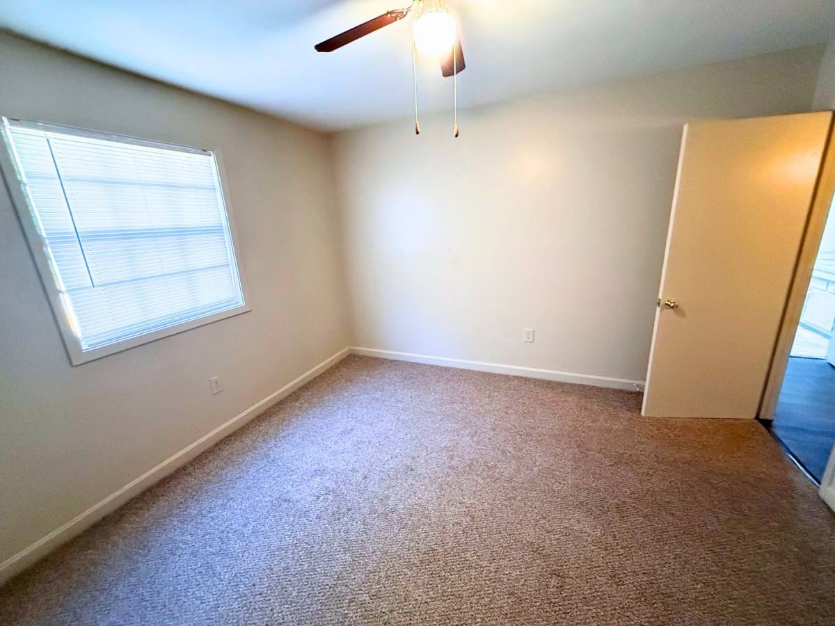 Apartment for rent at 2705 1 2 45th St, Meridian, MS 39305