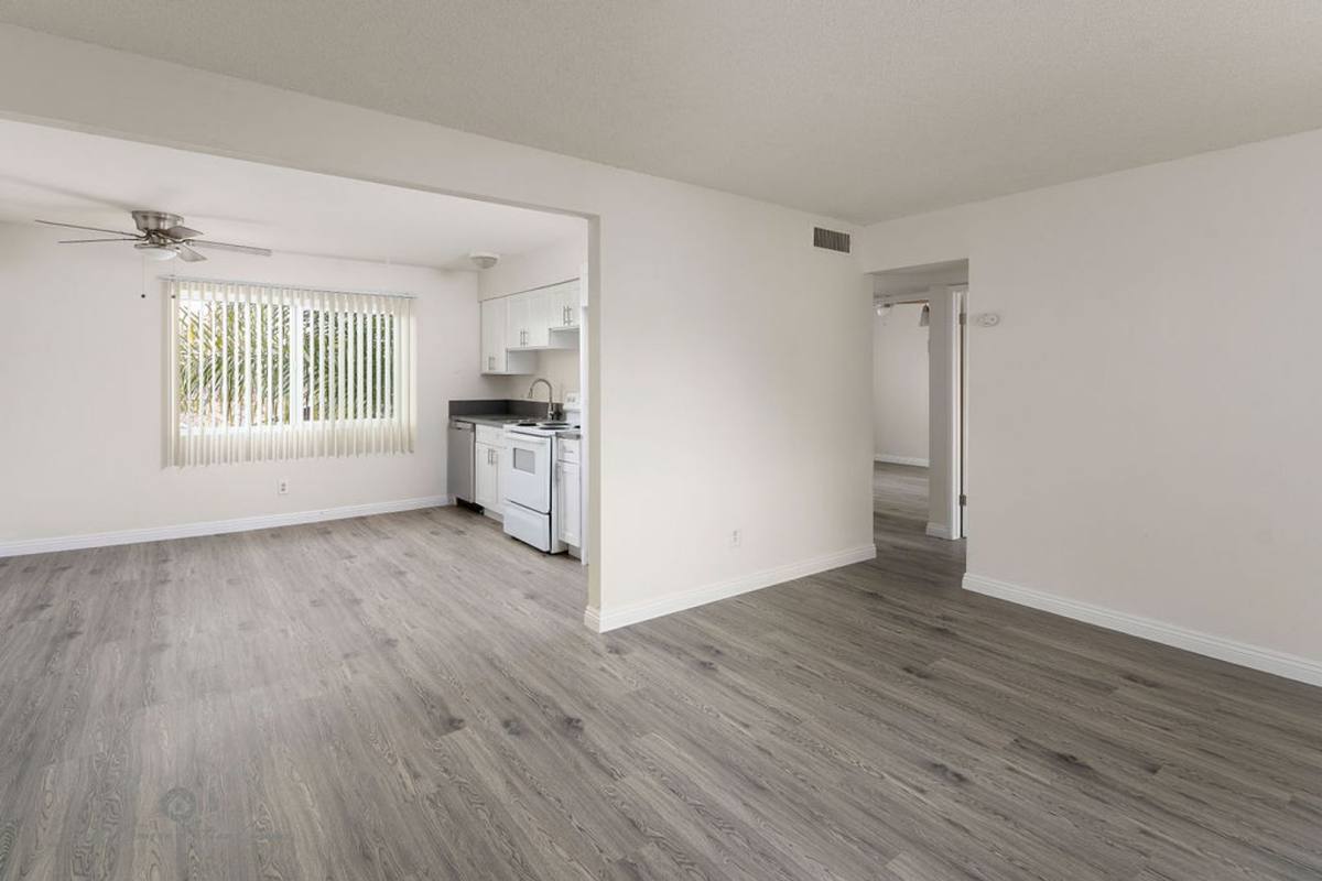 Apartment for rent at 4229-4317 Columbus St, Bakersfield, CA 93306