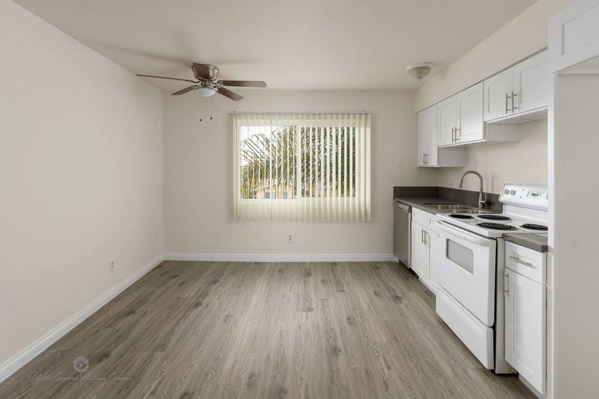 Apartment for rent at 4229-4317 Columbus St, Bakersfield, CA 93306