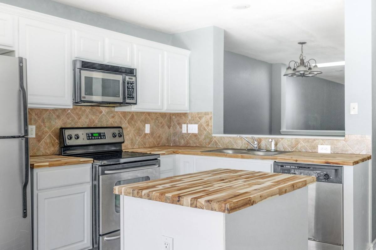 Apartment for rent at 805 N Main St, Salado, TX 76571
