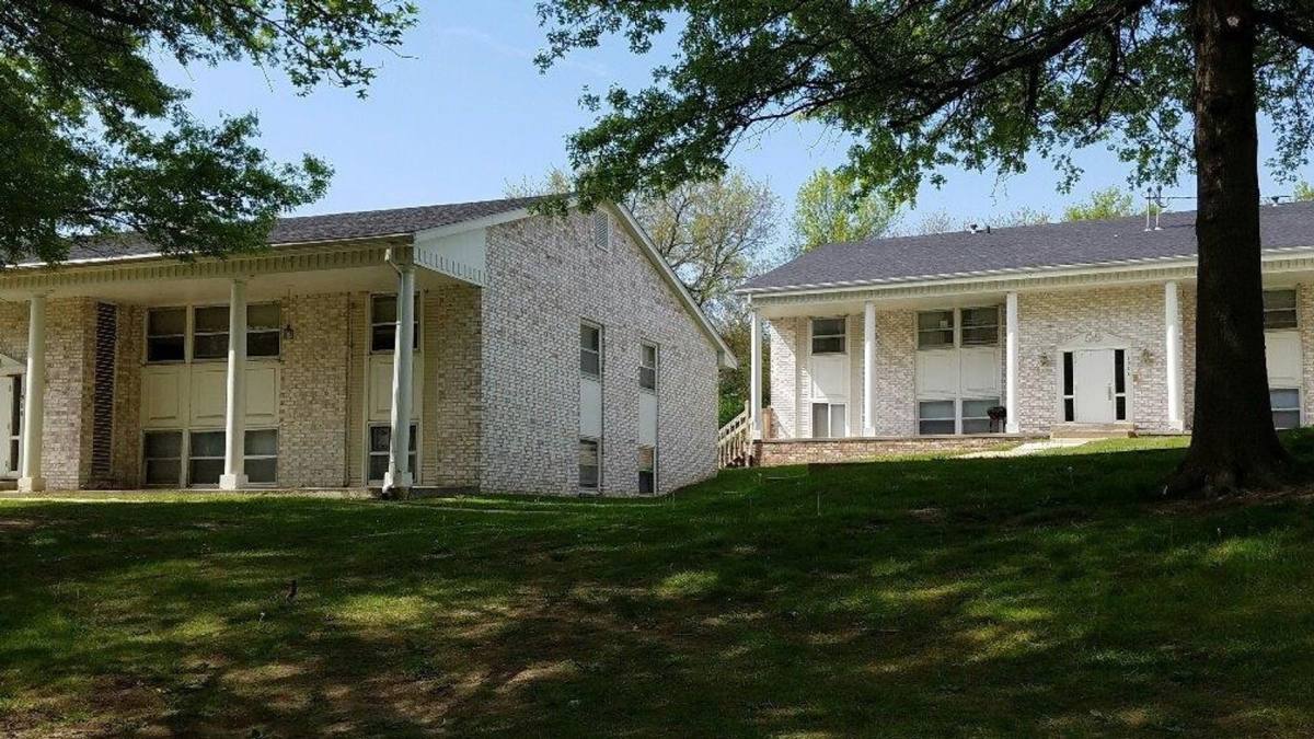 Apartment for rent at 1910-1914 Casady Dr, Des Moines, IA 50315