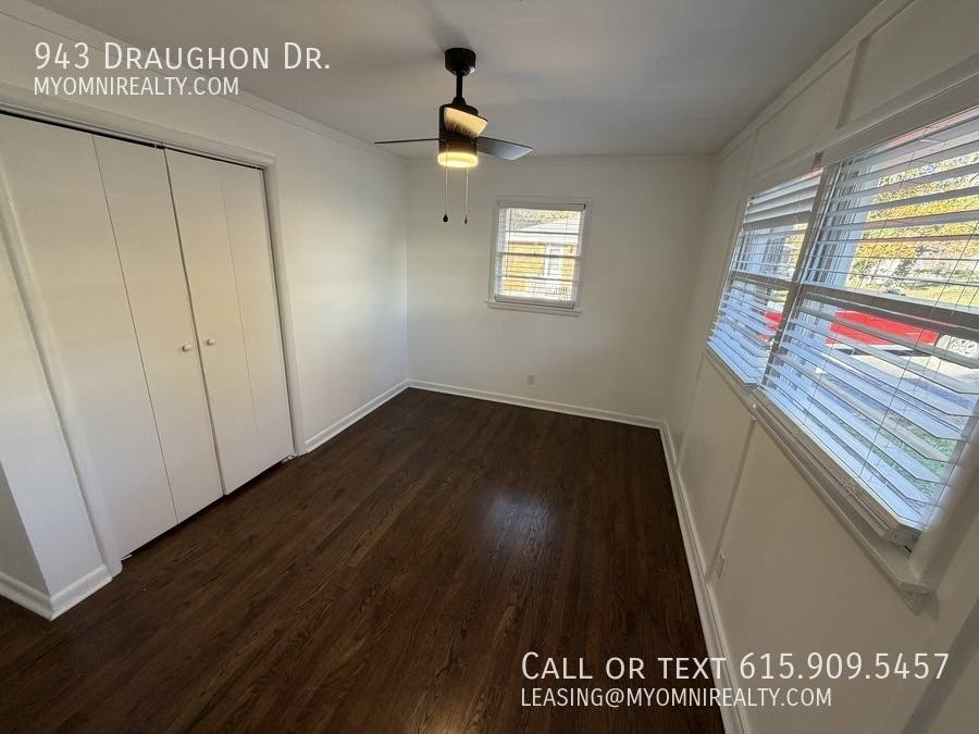 House for rent at 943 Draughon Dr, Greenbrier, TN 37073