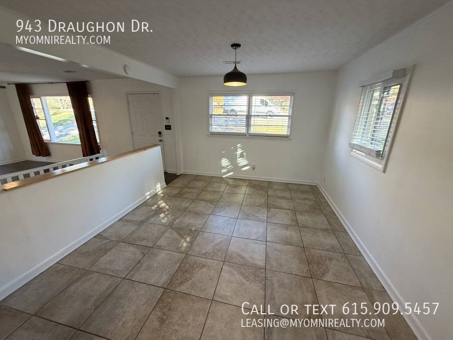 House for rent at 943 Draughon Dr, Greenbrier, TN 37073