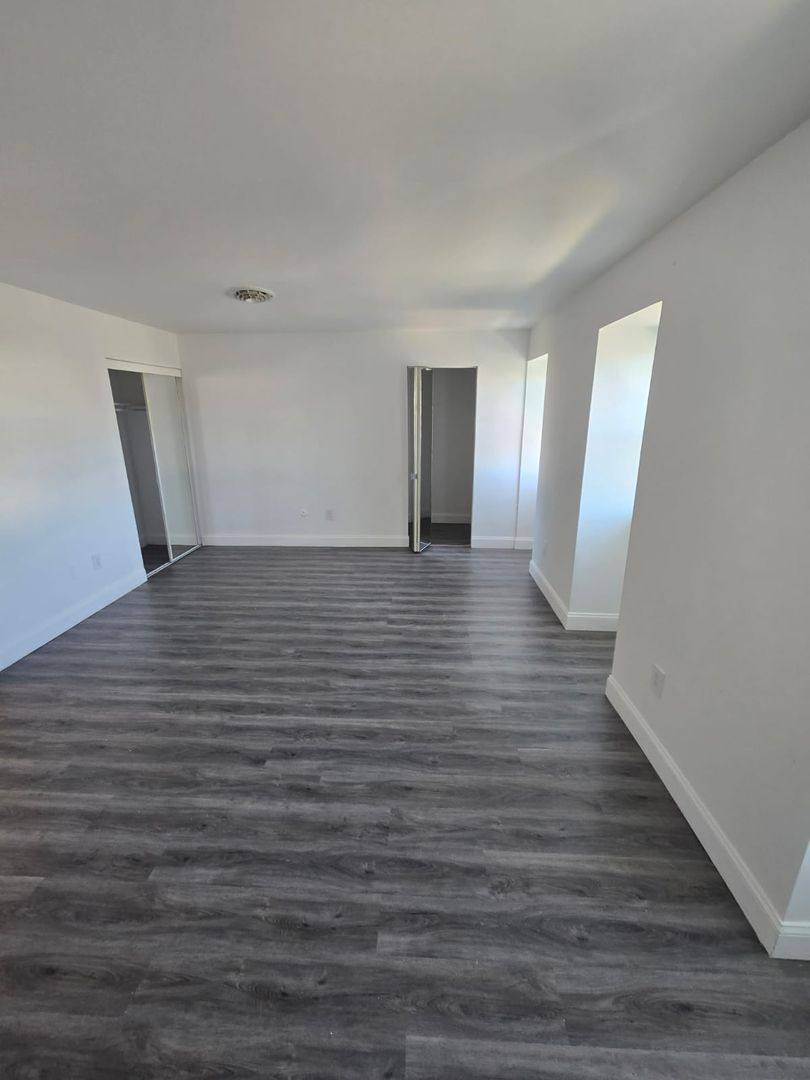 Apartment for rent at 1000 Ivorie Court, Burlington, NJ 08016
