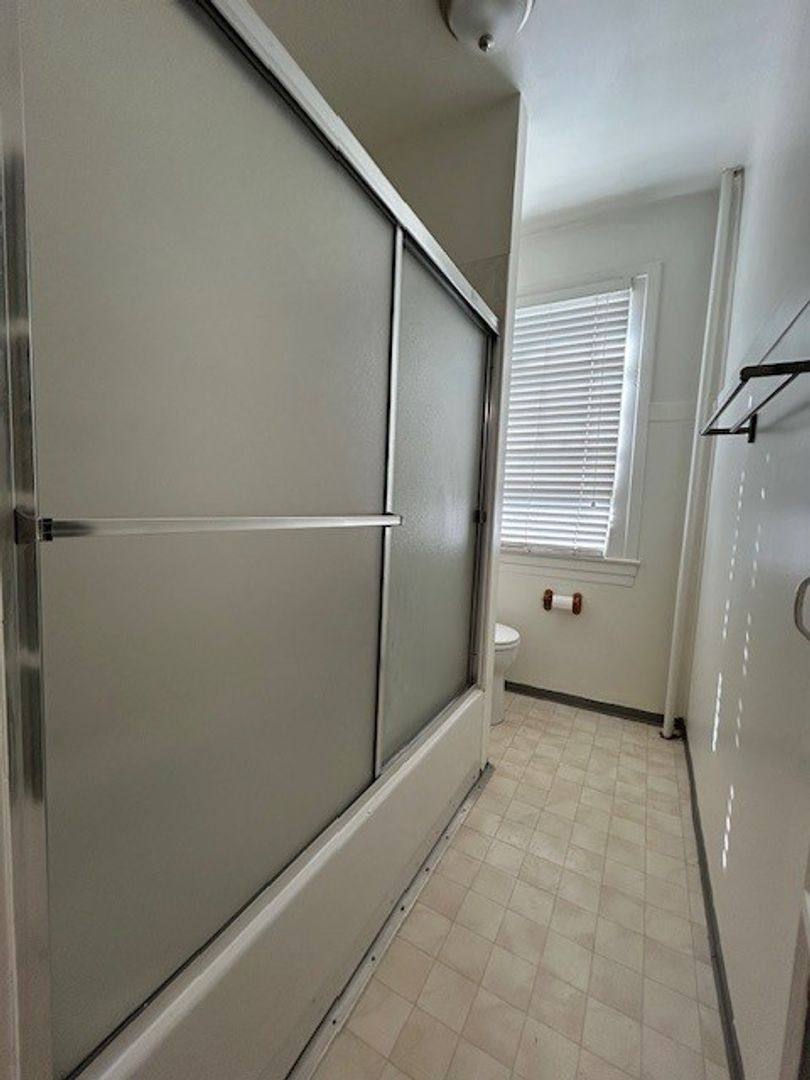 Apartment for rent at 2437 Shattuck Ave, Berkeley, CA 94704