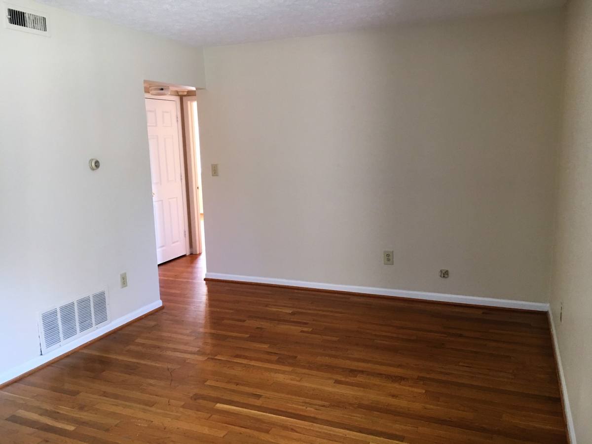 Apartment for rent at 450 E Norwich Ave, Columbus, OH 43201