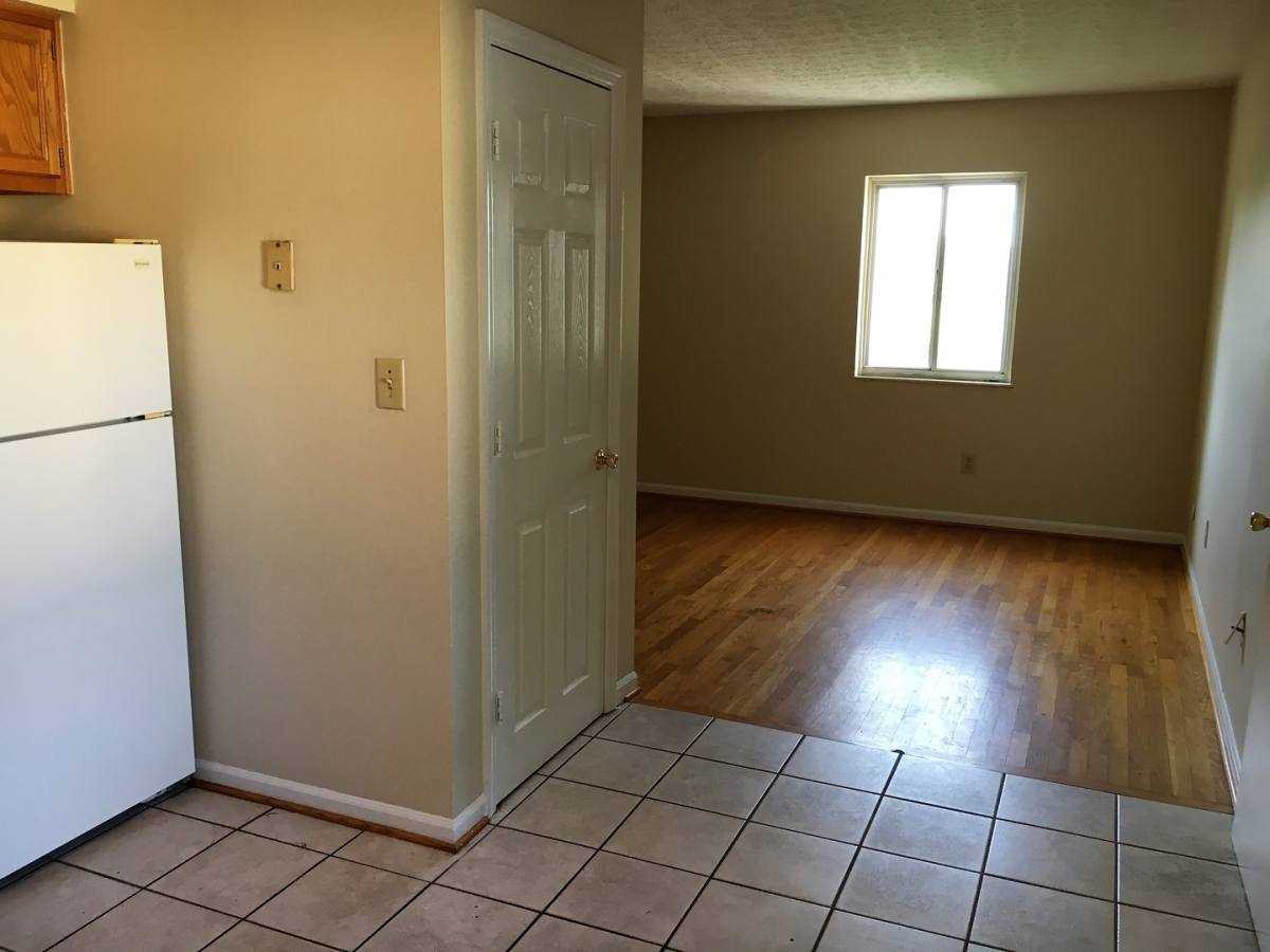 Apartment for rent at 450 E Norwich Ave, Columbus, OH 43201