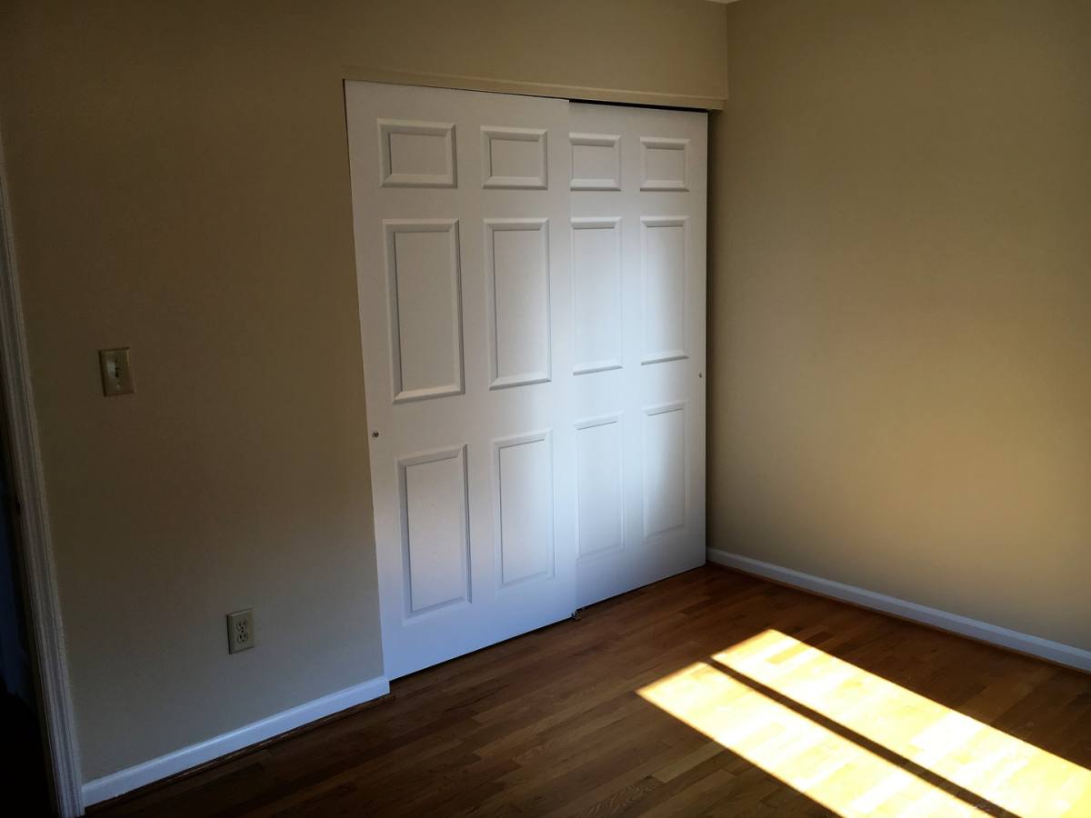 Apartment for rent at 450 E Norwich Ave, Columbus, OH 43201