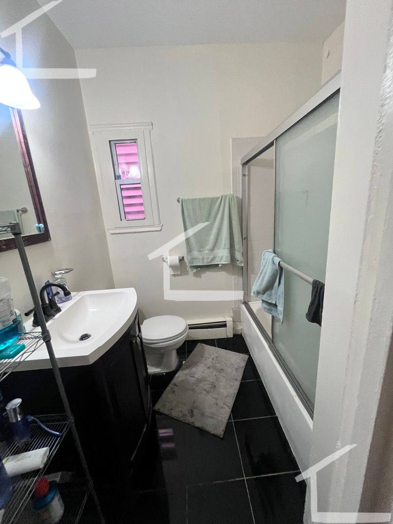 House for rent at 1582 Tremont St #4, Roxbury Crossing, MA 02120