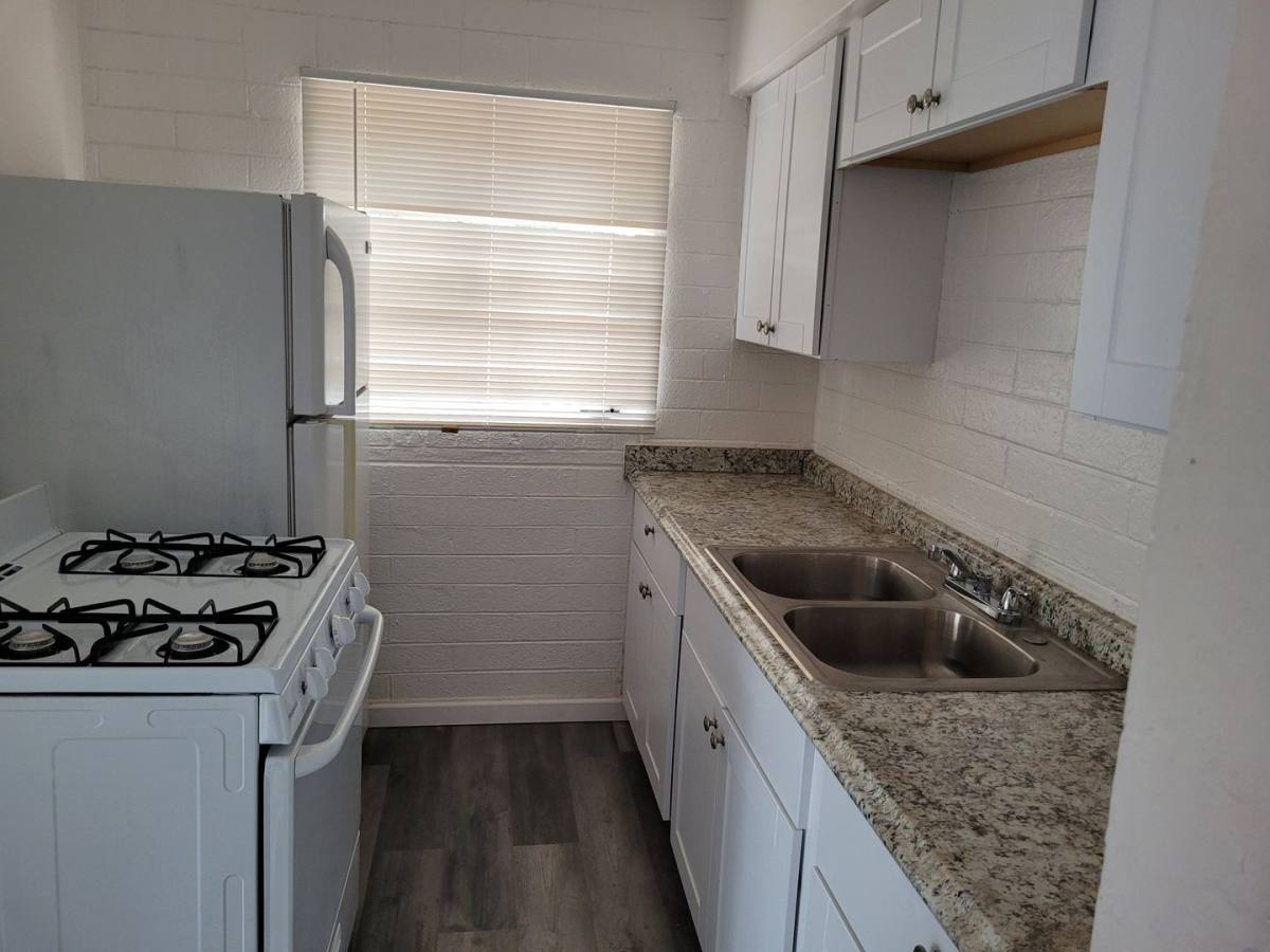 Apartment for rent at 2733 S Sunland Vista, Tucson, AZ 85713