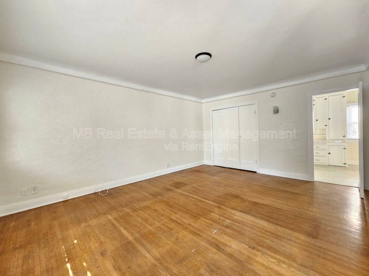 Apartment for rent at 807 Oro Terrace, San Pedro, CA 90731
