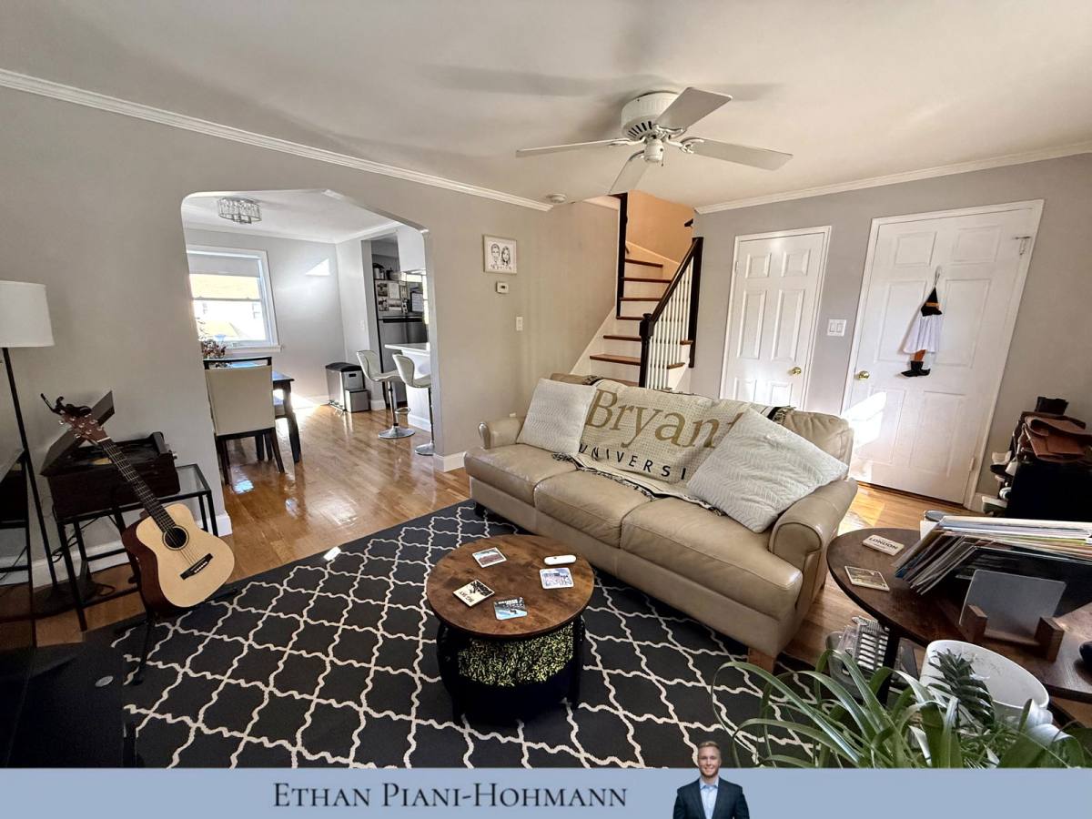 Townhouse for rent at 31 York Ave, Watertown, MA 02472