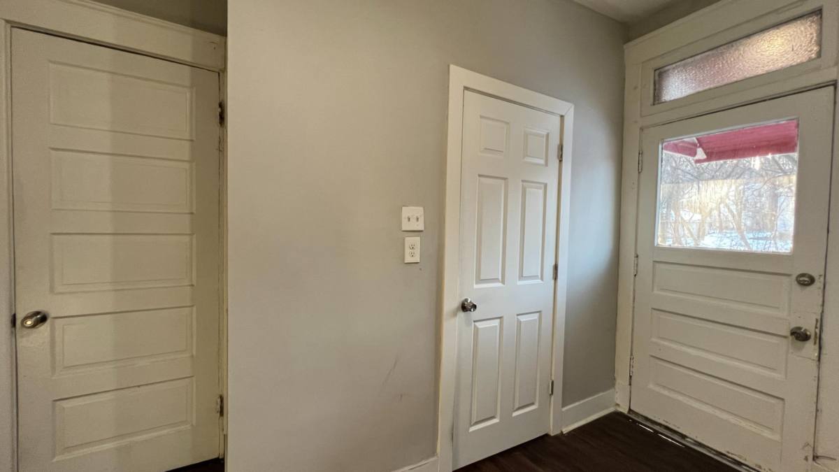 Apartment for rent at 3461 Vine St #1, Cincinnati, OH 45220